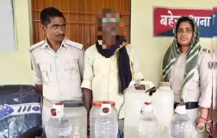 गया टाउन सीडी ब्लॉक: जिले के विभिन्न थाना क्षेत्रों से 5 आरोपी 119 लीटर महुआ शराब के साथ गिरफ्तार