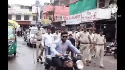 हुज़ूर: भोपाल: टीला जमालपुरा पुलिस ने तलवार लहराकर दहशत फैलाने वाले फैजान उर्फ चिकना को किया गिरफ्तार