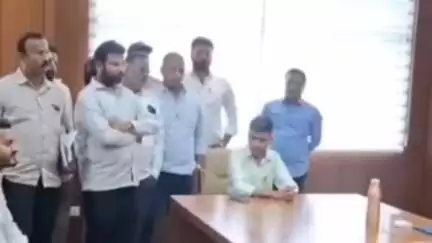 नगर: प्रभाग रचनेचे काम पारदर्शकपणे करा : खा लंके यांचे आहिल्यनगर जिल्हाधिकारी यांना निवेदन