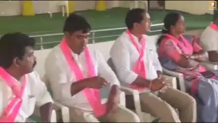 కొడిమ్యాల: ముత్యంపేటలో స్థానిక సంస్థల సన్నాహక ఆత్మీయ సమావేశం ఏర్పాటు చేసిన చొప్పదండి మాజీ ఎమ్మెల్యే సుంకే రవిశంకర్