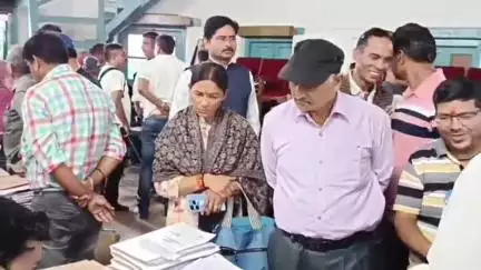 पौड़ी: त्रिस्तरीय पंचायत चुनाव को लेकर प्रत्याशियों को मिले चुनाव चिह्न, प्रचार तेज हुआ