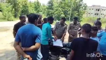 लखीमपुर: कमलापुर में विवाहिता की संदिग्ध मौत, मृतका के भाई ने दहेज हत्या के गंभीर आरोप लगाए – कब थमेगा दहेज लोभियों का कहर