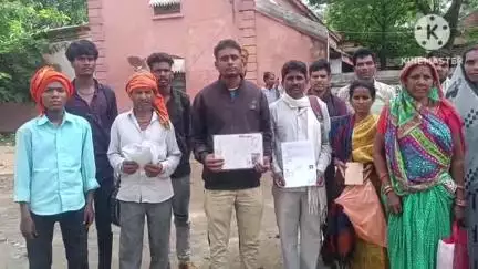 अमरवाड़ा: अमरवाड़ा में किसानों को यूरिया नहीं मिलने से आक्रोश, 15-20 दिन की मिल रही है डेट, किसानों ने की व्यवस्था की मांग