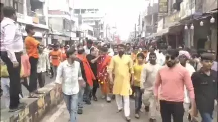 रतलाम नगर: सावन माह के पहले सोमवार पर माधव सेवा समिति द्वारा शहर में निकाली गई कांवड़ यात्रा