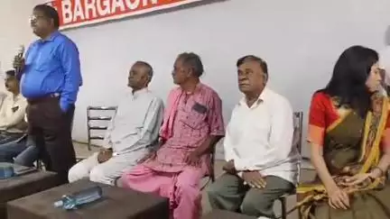 ତଲସରା: ବଡ଼ଗାଁ ନର୍ସିଂ କଲେଜ ପ୍ରାଙ୍ଗଣରେ ଦୁଇ ସଫଳ ଛାତ୍ରଛାତ୍ରୀ ଙ୍କୁ ସମ୍ବର୍ଦ୍ଧନା ଜ୍ଞାପନ