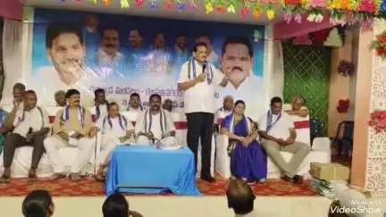 గజపతినగరం: చంద్రబాబు మోసాలను ఇంటింటికి వెళ్లి ప్రజలకు వివరించండి : కొండ తామరాపల్లి లో మాజీ ఎమ్మెల్యే బొత్స నరసయ్య