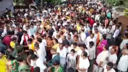 कवर्धा: हर-हर महादेव और बोल बम की जयकारों से गूंजा कवर्धा, भोरमदेव पद यात्रा में शामिल हुए 5000 से अधिक श्रद्धालु