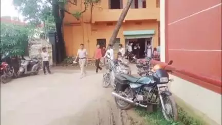 ঝালদা ১: বিয়ের প্রতিশ্রুতি ভেঙে শারীরিক সম্পর্ক, যুবক গ্রেফতার ঝালদায়