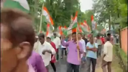 উদয়পুর: বৃষ্টি উপেক্ষা করেই উদয়পুর জেলা কংগ্রেসের উদ্যোগে বিদ্যুৎ মাশুল বৃদ্ধি নিয়ে বিক্ষোভ কর্মসূচি শহরে!