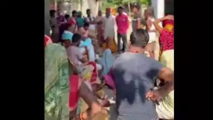 पताही: बोकाने कला गांव के एक मजदूर की महाराष्ट्र में चोकर के बोरे के नीचे दबकर हुई मौत, शव पहुंचते ही गांव में पसरा मातम