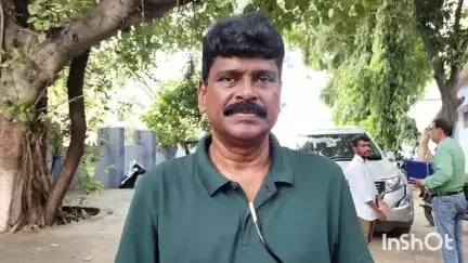 सासाराम: सासाराम में मलिक के सचिव अशोक बैठा पहुंचे सिविल सर्जन के पास