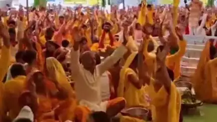 साजा: सांकरा में सावन मास के प्रथम सोमवार को 108 पार्थिव शिवलिंग का महा रुद्राभिषेक का आयोजन हुआ, उमड़ी भारी भीड़