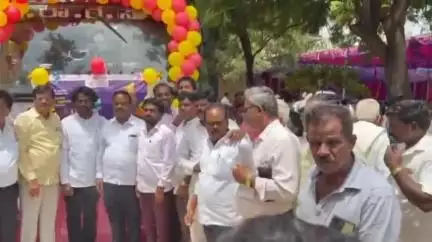 ಮೊಳಕಾಲ್ಮುರು: ಕೊಟ್ಟ ಮಾತಿನಂತೆ ಸರ್ಕಾರ ಪಂಚ ಗ್ಯಾರಂಟಿ ಯೋಜನೆ 2 ವರ್ಷ ಪೊರೈಕೆ ಹೆಮ್ಮೆಯ ಸಂಗತಿ: ಪಟ್ಟಣದಲ್ಲಿ ಶಾಸಕ ಗೋಪಾಲಕೃಷ್ಣ