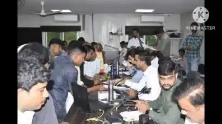 ప్రజా సమస్యలను పారదర్శకంగా పరిష్కరించాలి జిల్లా కలెక్టర్ వినోద్ కుమార్