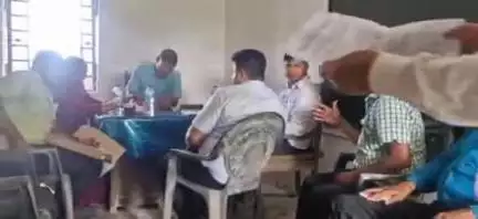 पूर्णिया पूर्व: रानीपतरा कॉलेज में जांच के लिए पहुंचे शिक्षा विभाग के पदाधिकारी, पूर्व प्राचार्य ने की थी शिकायत