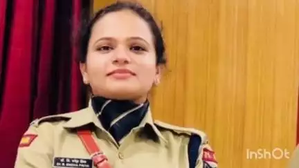 தேனி: தேனி SP உள்ளிட்ட 10 எஸ்பிக்கள் திடீர் மாற்றம் - தேனி மாவட்டத்திற்கு Dr. புக்யா ஸ்னேக பிரியா IPS நியமனம்
