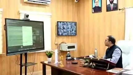 जोशियाड़ा: जिलाधिकारी ने कलेक्ट्रेट में एनीमिया उन्मूलन को लेकर समीक्षा बैठक कर दिए निर्देश