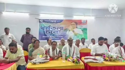 আড়শা: একুশে জুলাই প্রস্তুতি সভা  ঝুঁঝকা হোমিওপ্যাথি কলেজে তৃনমুল কংগ্রেসের