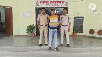 खैरागढ़ पुलिस की बड़ी कार्रवाई, नौकरी के नाम पर ₹6.90 लाख की ठगी में एक आरोपी गिरफ्तार