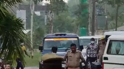 खलीलाबाद: अंतर्जनपदीय गैंग का भंडाफोड़, 6 अभियुक्त गिरफ्तार, बरामद हुए हथियार, जेवरात और नगद रुपए