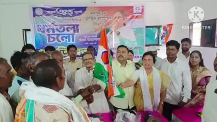 জয়পুর: জয়পুর রাজদরবারের হলে তৃণমূল কংগ্রেসের একুশে জুলাই এর প্রস্তুতি সভা
