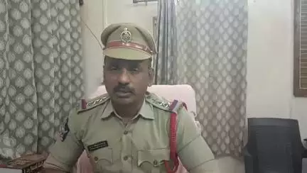 విశాఖపట్నం: మధ్యం సీసాల అవకతవకలు అవాస్తవం..
గోపాలపట్నం సీఐ ప్రభాకర్

: