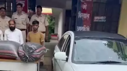 अकलेरा: पुलिस ने अकलेरा थाने के सामने NH-52 पर तीन तस्करों को गिरफ्तार कर 35 किलो ग्राम अफीम का डोडा किया बरामद