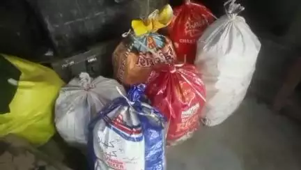 दरभंगा: मब्बी थाना पुलिस ने वाहन चेकिंग में 556 लीटर विदेशी शराब के साथ दो महिलाओं और चालक को किया गिरफ्तार