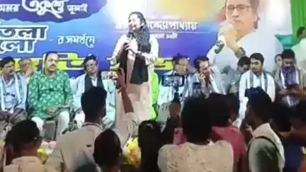 বারুইপুর: বারুইপুর পূর্ব বিধানসভা ছাত্র ও যুব কমিটির উদ্যোগে একুশে জুলাই প্রস্তুতি সভায় উপস্থিত যাদবপুর লোকসভার সাংসদ সায়নী ঘোষ