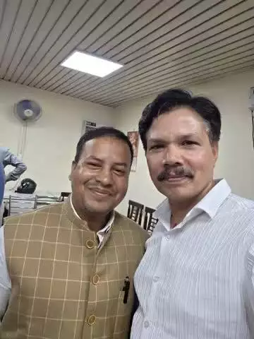 असिस्टेंट कमिश्नर ऑफ़ पुलिस सुदेश राणा जी के साथ....