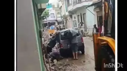 नाथद्वारा: नाथद्वारा में 24 घंटे पानी की पाइपलाइन बिछाने का काम अब लोगों के लिए समस्या बनता जा रहा है