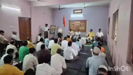 अनूपपुर: अनूपपुर संघ कार्यालय में ध्वज वंदना और गुरु पूजन कार्यक्रम संपन्न हुआ