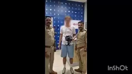 30 मिनट में विदेशी पर्यटक का पासपोर्ट ढूंढ निकाला, वाराणसी पुलिस की तत्परता ने जीता दिल