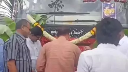 ಗಂಗಾವತಿ: ಡಿಪೊ ದಿಂದ 16455059 ಮಹಿಳಾ ಪ್ರಯಾಣಿಕರು ಪ್ರಯಾಣಿಸಿದ್ದಾರೆ, ಇದರ ಆದಾಯ 674825747 ಕೋಟಿ; ನಗರದಲ್ಲಿ ಡಾ.ವೆಂಕಟೇಶ ಬಾಬು ಹೇಳಿಕೆ