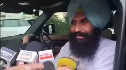 ਲੁਧਿਆਣਾ ਪੂਰਬੀ: ਵੇਰਕਾ ਮਿਲਕ ਪਲਾਂਟ  ਪੱਤਰਕਾਰ ਦੇ ਸਵਾਲ ਤੇ ਭੜਕੇ ਸਾਬਕਾ ਵਿਧਾਇਕ ਸਿਮਰਨਜੀਤ ਸਿੰਘ ਬੈਂਸ, ਪਾਰਾ ਸੱਤਵੇਂ ਅਸਮਾਨ ਤੇ