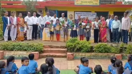 सडक अर्जुनी: आरंभ फाउंडेशन इंडियाच्या वतीने पळसगाव/भादूटोला शाळेत विद्यार्थ्यांना शिष्यवृत्ती वाटप