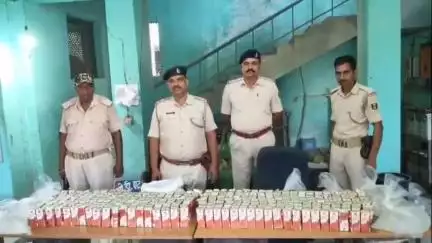 मोतिहारी: मोतिहारी ALTF टीम ने विभिन्न थाना क्षेत्रों से 535 लीटर देसी शराब की बरामद, 6 गिरफ्तार