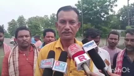 ମାଲକାନଗିରି: ମୋଟୁରେ ଅପରାଧିକ କାର୍ଯ୍ୟ ବଢିବା ନେଇ ମୋଟୁ ଥାନାରେ ଅଭିଯୋଗ, ମତ ରଖିଲେ ଅଞ୍ଚଳବାସୀ