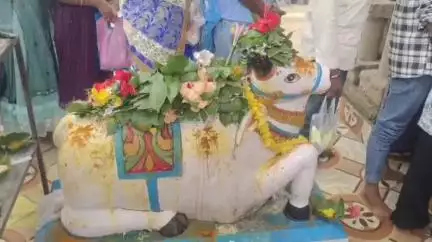 କଣ୍ଟାମାଳ: ଶ୍ରାବଣ ମାସର ପ୍ରଥମ ସୋମବାରରେ ବ୍ଲକର ସମସ୍ତ ଶିବ ମନ୍ଦିରରେ ବୋଲବମ୍ ଭକ୍ତଙ୍କ ଭିଡ