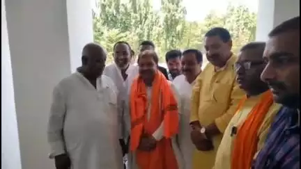 मोतिहारी: शिवहर और मोतिहारी लोकसभा क्षेत्र के एनडीए कार्यकर्ताओं की हुई बैठक, डिप्टी सीएम विजय सिन्हा समेत अन्य नेता हुए शामिल