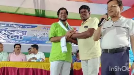 বরজোড়া: আগামী ২১ জুলাই এর ধর্মতলা চলো কর্মসূচিকে সামনে রেখে বড়জোড়া ব্লক তৃণমূলের প্রস্তুতি সভা অনুষ্ঠিত হল বেলিয়াতোড়ে