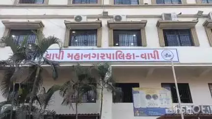 વાપી: વાપી મનપાનો કચરો ઉઠાવવા લોકોના સહકાર નવતર પ્રયોગનું સુરસુરિયું