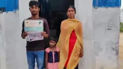 ఎమ్మిగనూరు: ఎమ్మిగనూరు :గోనెగండ్ల (మం)బైలుప్పుల గ్రామానికి చెందిన రామకృష్ణ తల్లి, మొదటి భార్య మృతి, 2వ భార్యకు ఉద్యోగం కోసం ఆవేదన..