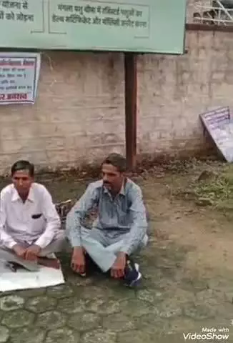 जालौर: जालौर में पिता के संग धरने पर बैठी 9वीं कक्षा की छात्रा, आरोप- प्रिंसिपल ने जानबूझकर फेल किया
