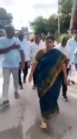 పటాన్​​చెరు: రామచంద్రపురం డివిజన్ ఓల్డ్ రామచంద్రపురం లో బస్తీ దర్శన్ కార్యక్రమం :  కార్పొరేటర్ బూరుగడ్డ పుష్ప నాగేష్