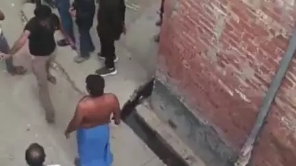 आंवला: आंवला के भमोरा में मजनूंपुर के स्थानीय निवासी को धमकाया गया, वीडियो वायरल; पुलिस कर रही तलाश