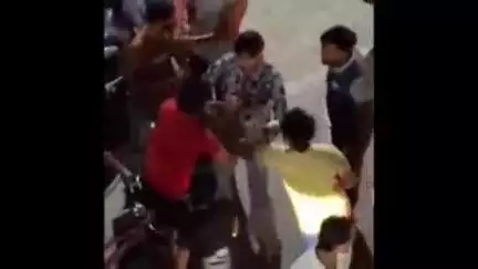 हरिद्वार: थार गाड़ी चालक पर कनखल की रविदास बस्ती में उत्पात मचाने का आरोप, स्थानीय लोगों ने की धुनाई, वीडियो हुआ वायरल