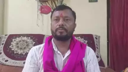 लोकतांत्रिक लोक राज्यम पार्टी के राष्ट्रीय अध्यक्ष अमित चौधरी ने कहा प्रशांत किशोर पैसा के दम पर बिहार को लूटने के लिए बिहार के लोगों को गुमराह करने का काम कर रहा है और मनीष कश्यप गिरगिट के तरह रंग बदलता है