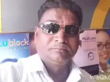 ಹುಮ್ನಾಬಾದ್: ಪಟ್ಟಣದ ಟೀಚರ್ಸ್ ಕಾಲೋನಿಯಲ್ಲಿ ನೇಣು ಬಿಗಿ ದುಕೊಂಡು ಶಿಕ್ಷಕ ಆತ್ಮಹತ್ಯೆಗೆ ಶರಣು