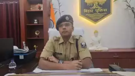 आज दिनांक 15.07.2025 को नव पुलिस अधीक्षक, कटिहार श्री शिखर चौधरी द्वारा समाहरणालय परिसर स्थित कार्यालय कक्ष में पद प्रभार ग्रहण किया गया।